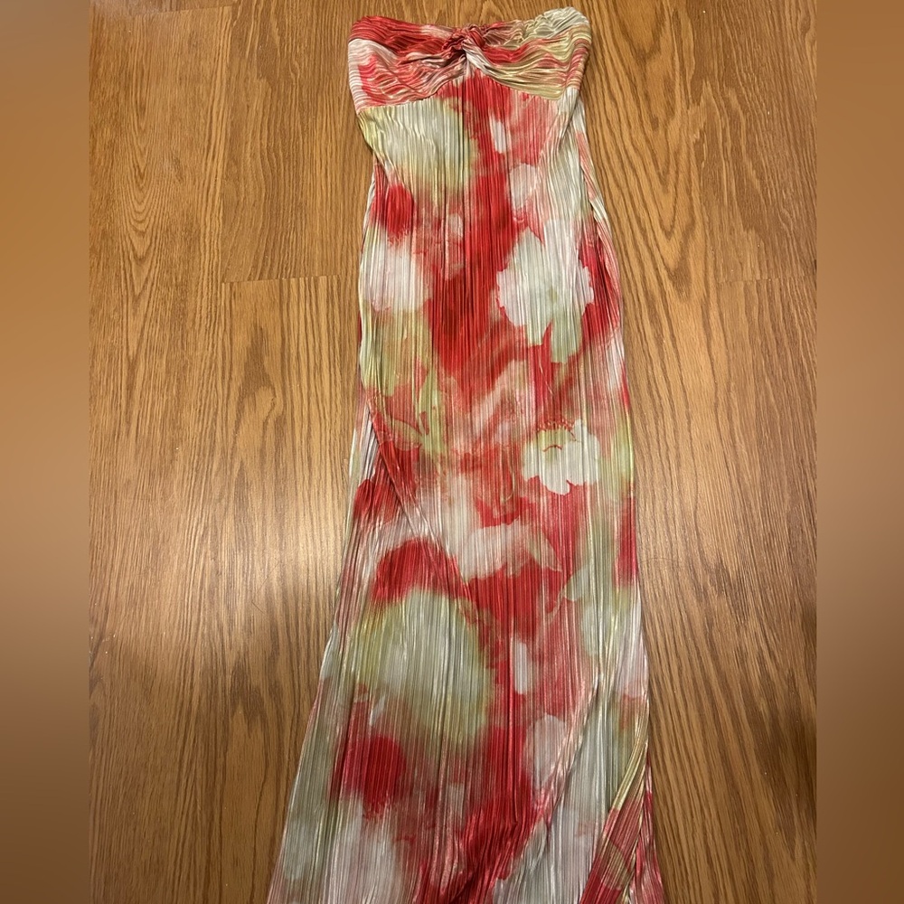 Floral Pleated Maxi Dress